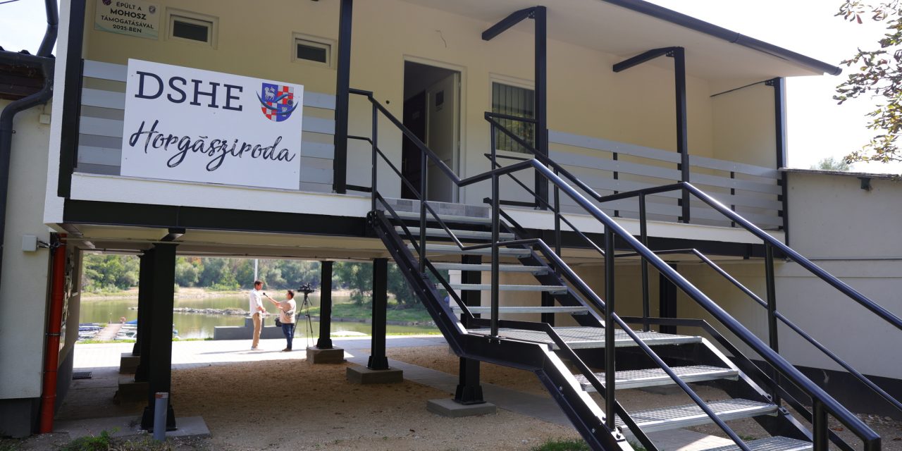 Látványos irodafejlesztés a horgásztanyán