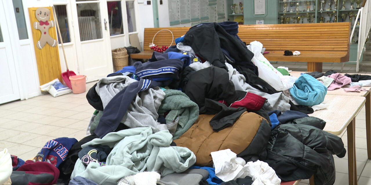 Gazdára találtak az elhagyott ruhadarabok